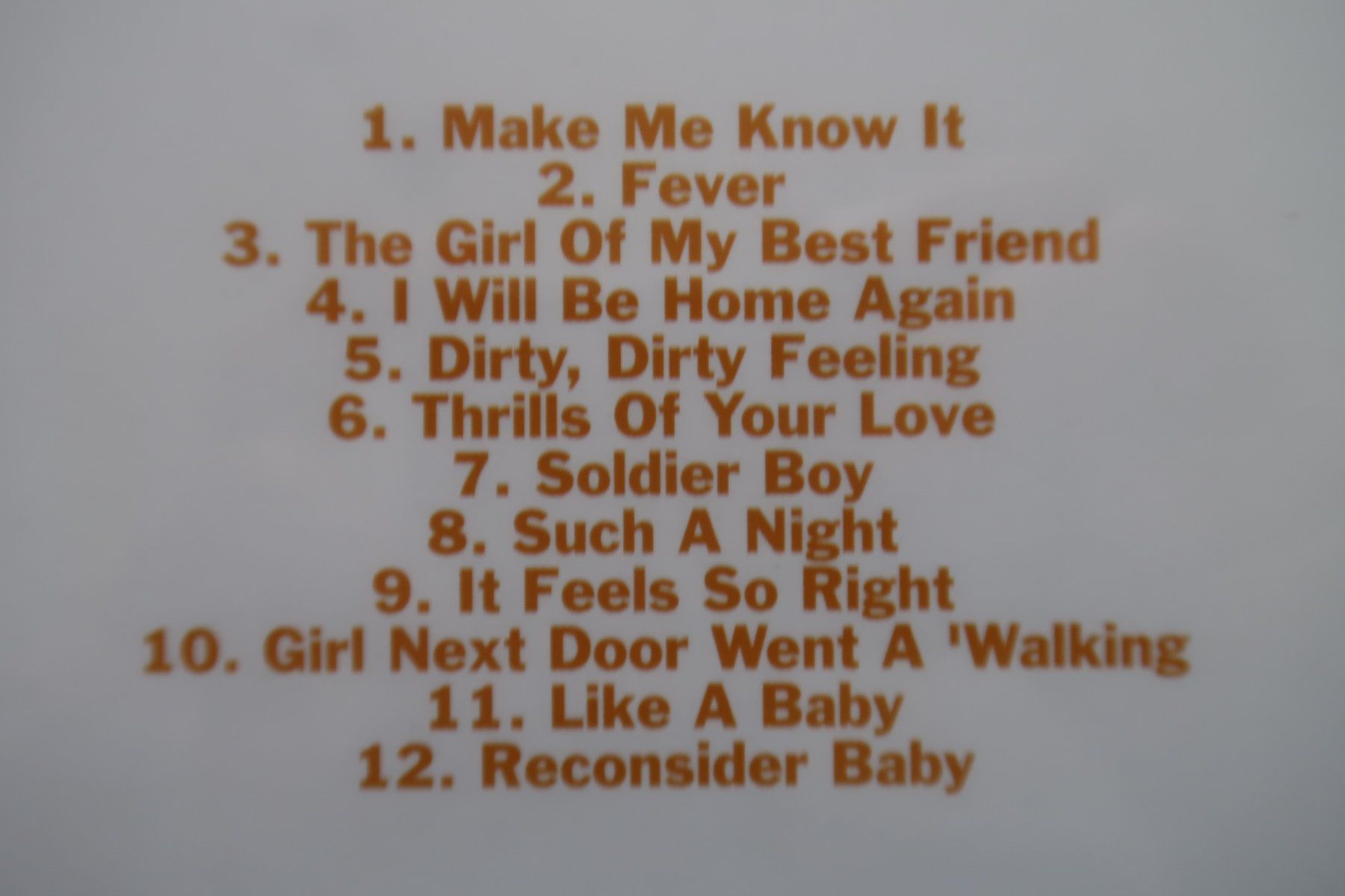 CD: ELVIS PRESLEY - IS BACK - CD – Nuovo e nell'imballaggio originale da Basel venduto da Patiscat 3