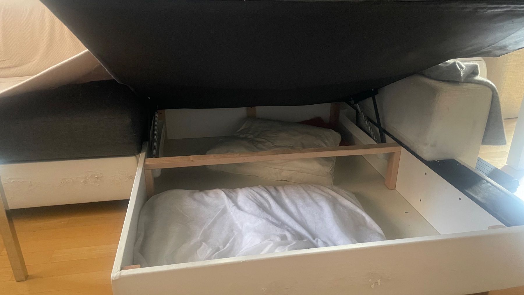 Conforama Sofas: Bequemes dunkelgraues Ecksofa mit Schlaffunktion – Gebraucht aus Zürich von sam_2jmt 4