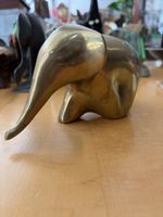 Dekorative Elefant Figur Messing klein schöner Zustand