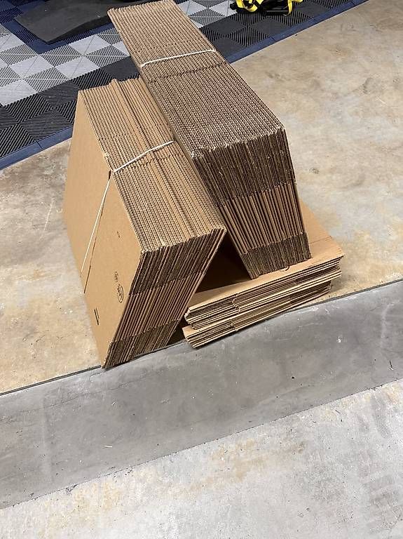 Cartons: Raja CAS34 Karton – D'occasion à Schaanwald par Jens58 1