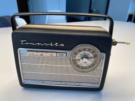 Schöner NORDMENDE Transita Radio Vintage Retro