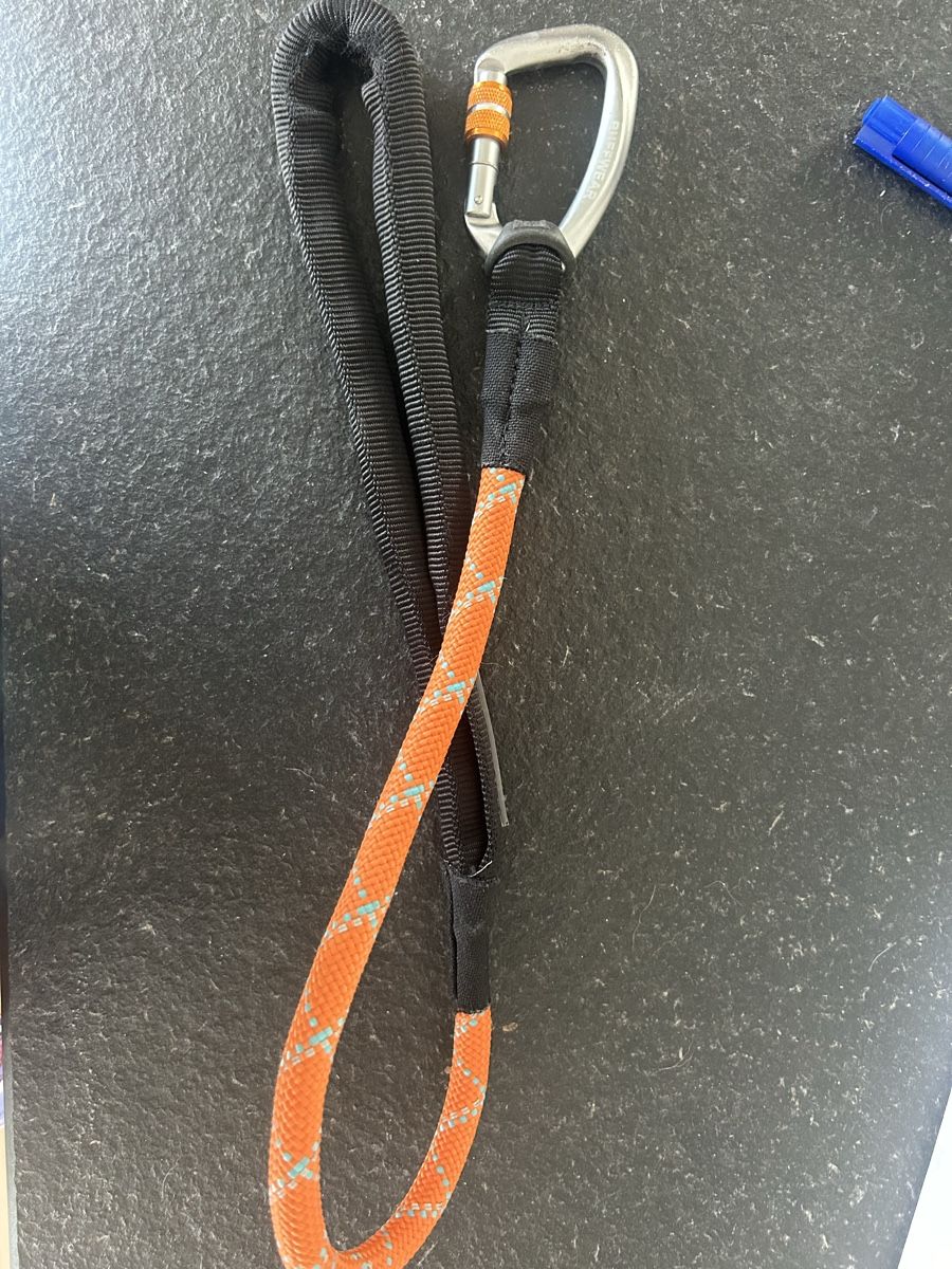 Ruffwear Collier et laisse: Kurze Leine Ruffwear – D'occasion à Aarwangen par familiejoerin