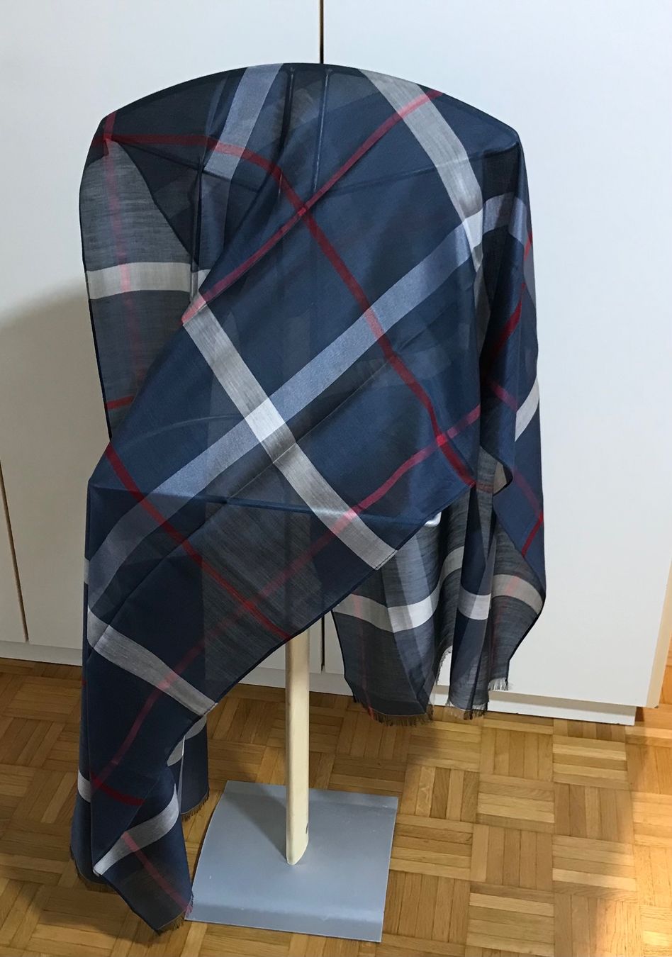Foulard & Sciarpe: Schal, 188cm x 72 cm,  Neu – Nuovo (secondo la descrizione) da Buchs ZH venduto da baagii