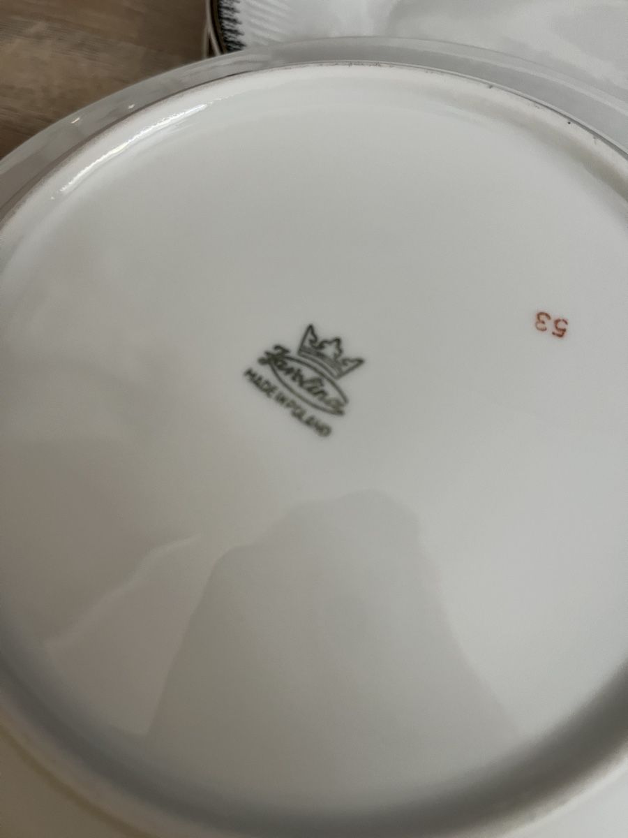 Set di piatti: Geschirrset Jarolina – Usato da Egerkingen venduto da Furrer2 8