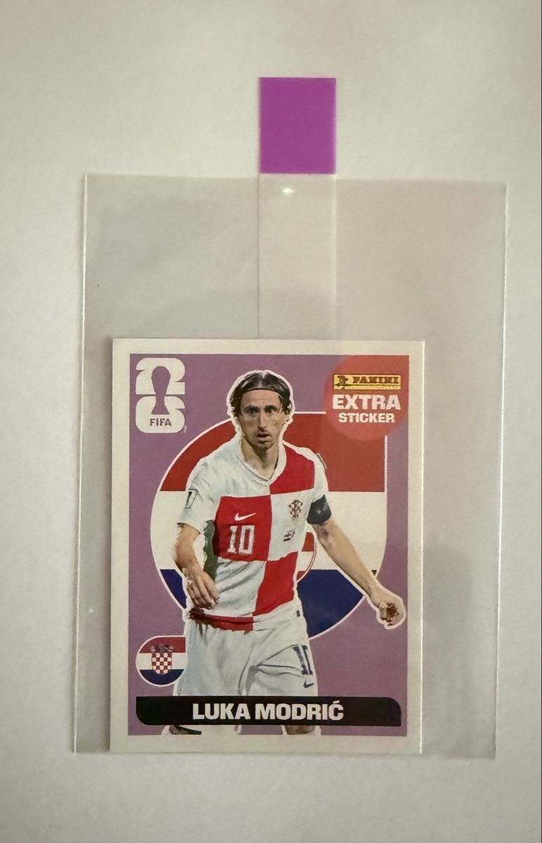 Panini Cartes à collectionner: Extra sticker violet Modric – Neuf (Voir description) à Orsières par Crack2