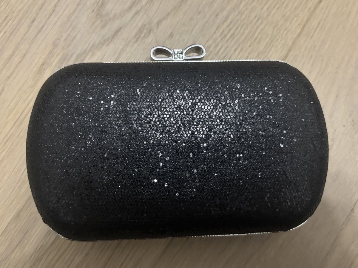 Borse da donna: Elegante, schwarze Clutch mit Glitzer – Usato da Bubendorf venduto da mellusa