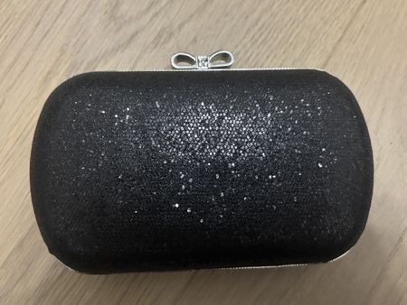 Elegante, schwarze Clutch mit Glitzer