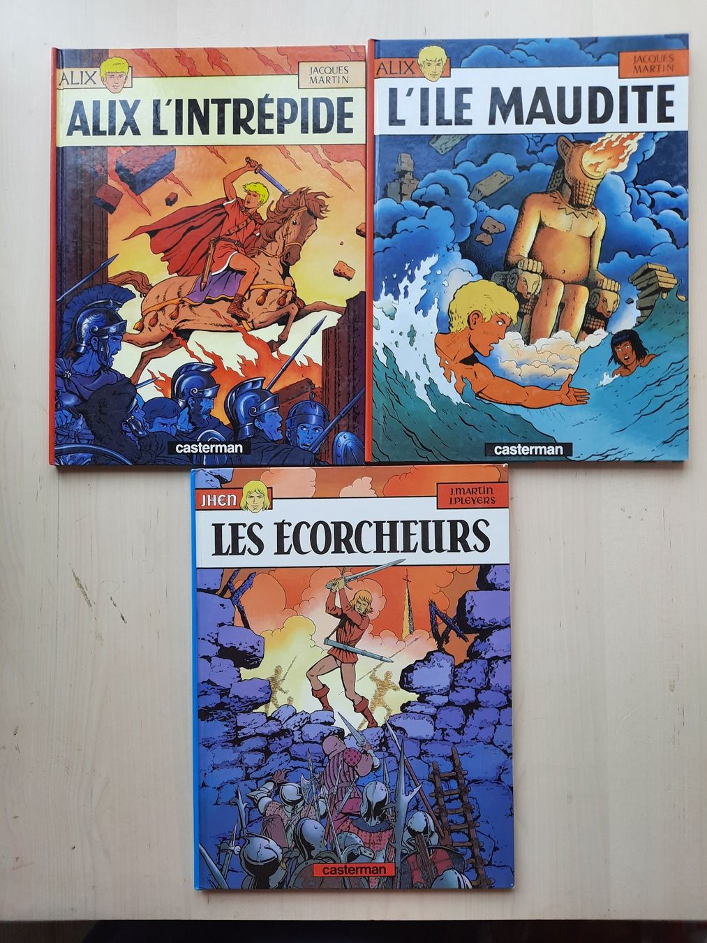 Fumetti: BD diverses  Spirou -  Alix -  Johan et Pirlouit etc... – Usato da Montreux venduto da princessemalabar 2