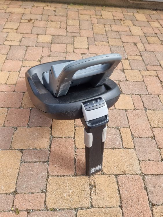 Maxi-Cosi Sièges auto: Maxi Cosi Family Fix, Kindersitz Halterung – D'occasion à Etzgen par loelilurch 1