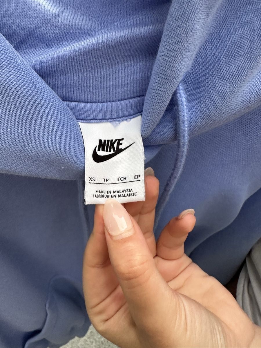 Nike Pulls & Sweat-shirts: Nike Hoodie Blau – D'occasion à horgen par melacombe 1