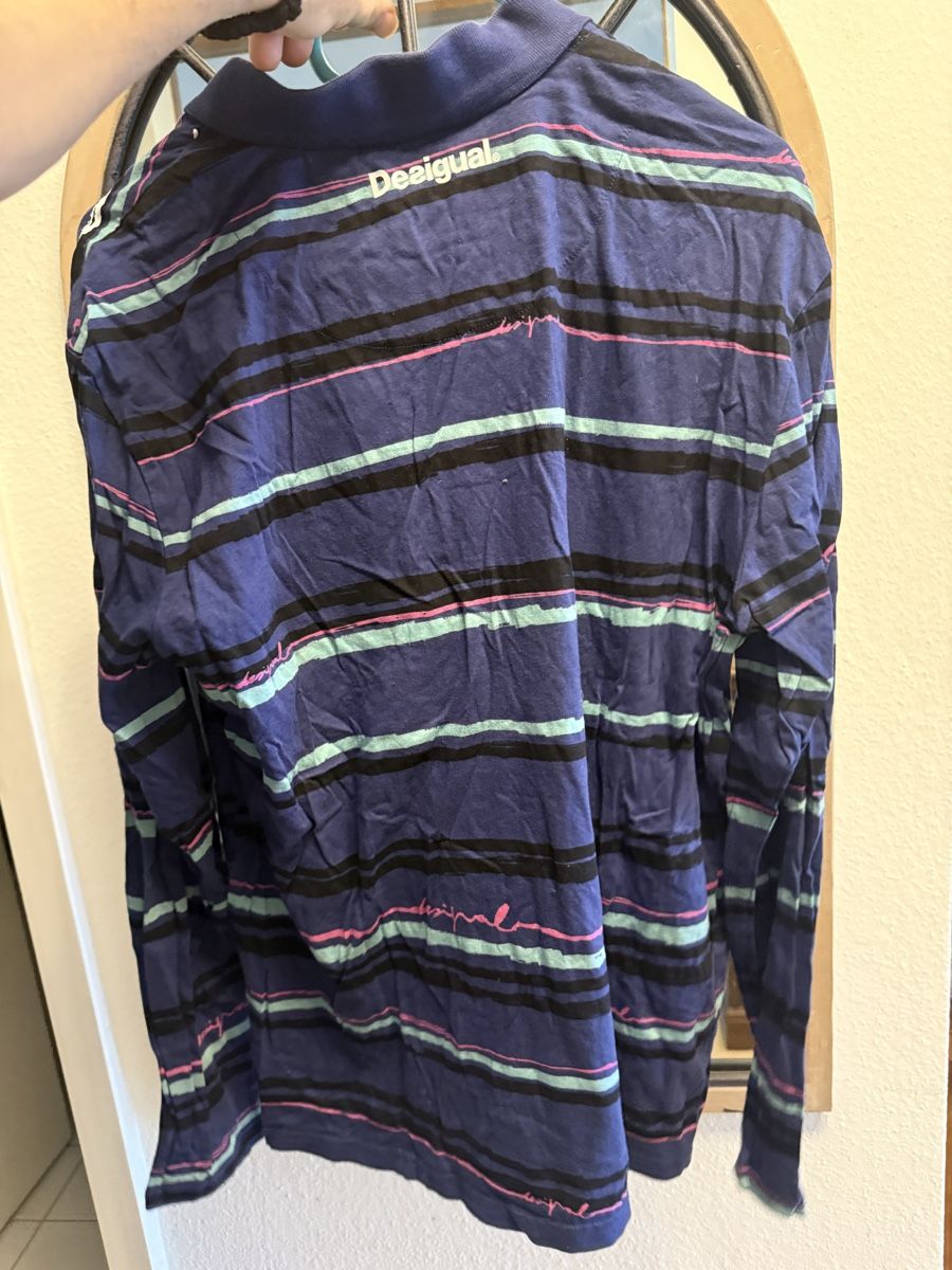 Desigual Lotti di vestiti: Diverse Pullover Marke Desigual Diesel grösse Xl  – Usato da Allschwil venduto da ysc_wt7c 3
