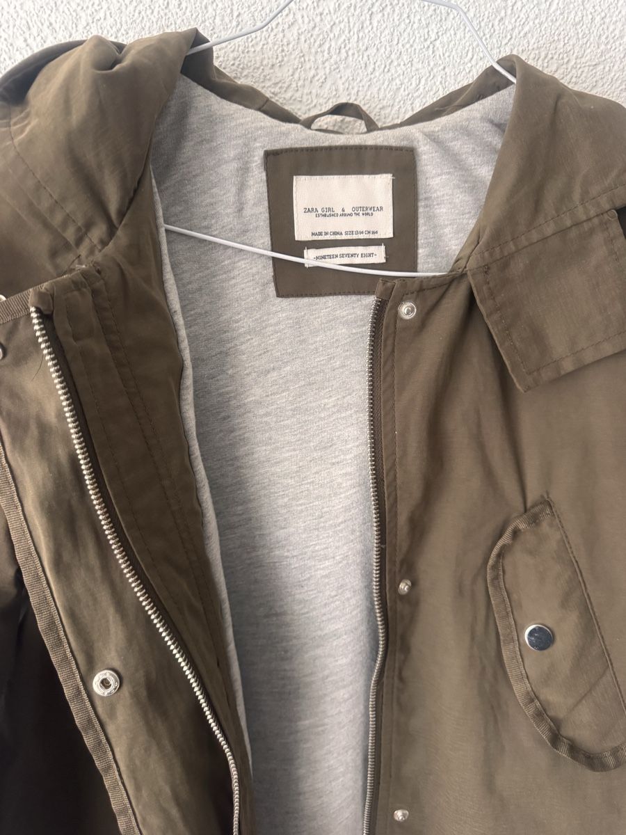 Vestes: Übergangsjacke Zara – D'occasion à Baden par psc_tbw2