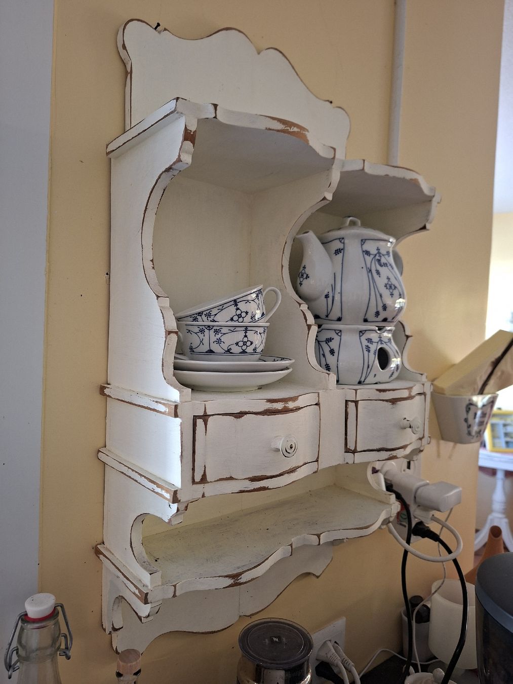 Regale: Shabby Landhaus Regal – Gebraucht aus Meinisberg von MartinaM1972 1