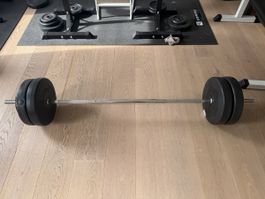 Barbell set with weight plates