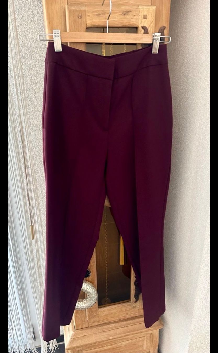 Asos Kleiderpakete: Schicker Damenanzug Asos Gr. 32 Bordeaux – Gebraucht aus Wetzikon ZH von dor_rmq2 1
