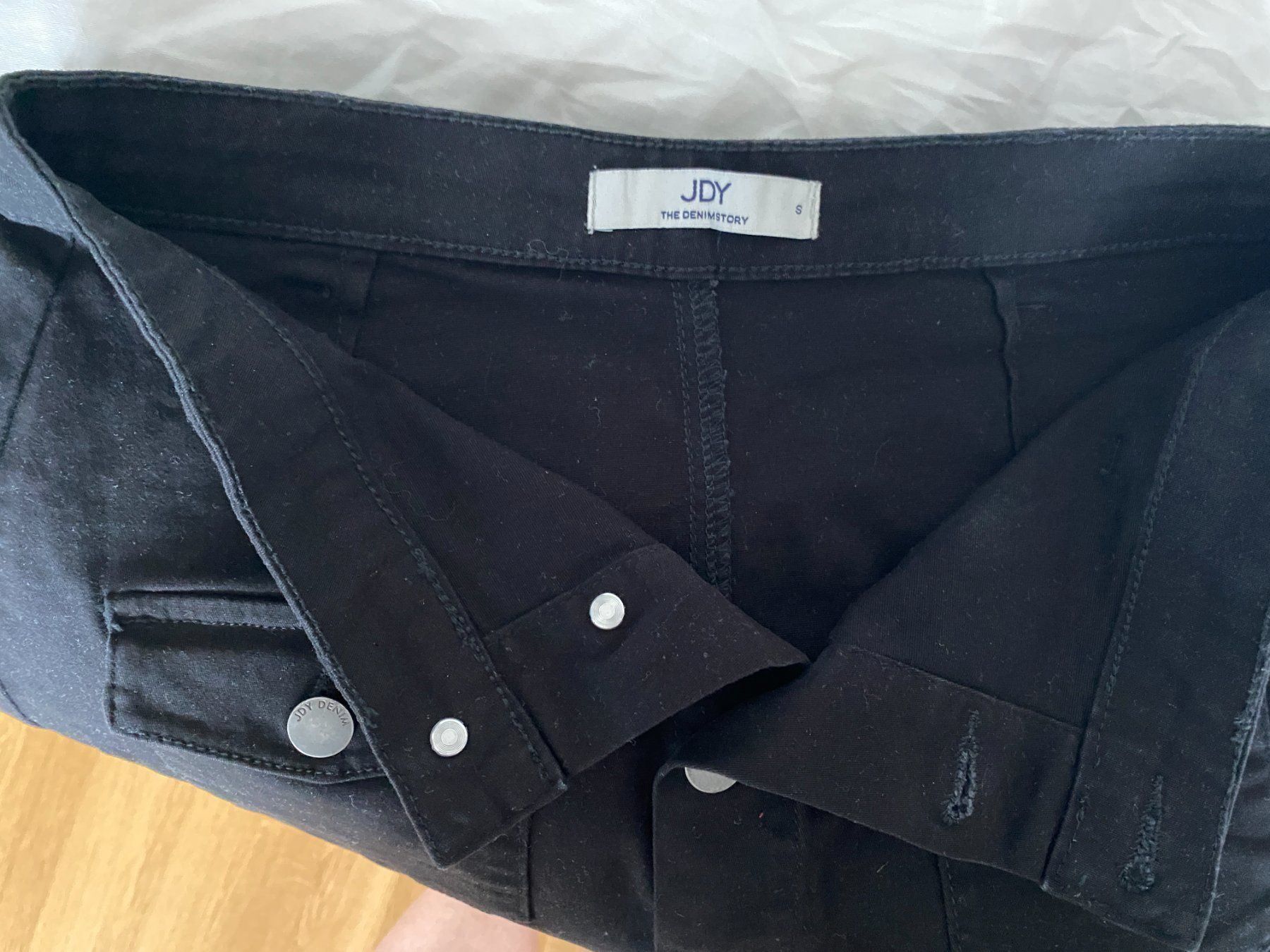 Gonne: Damen Rocke S36 Schwarz Elastisch – Usato da Duebendorf venduto da Alexandertreyer 2