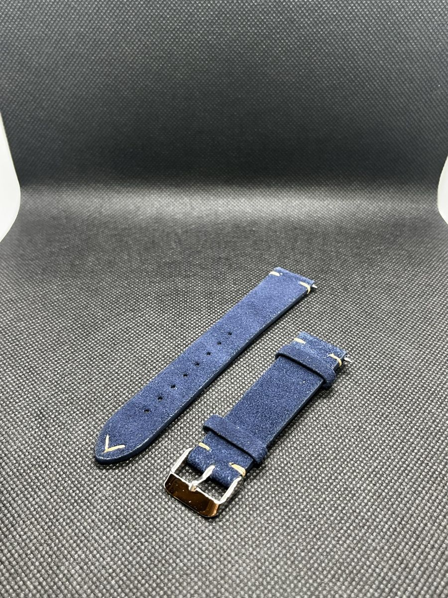 Bracciali & Braccialetti: Cinturino in pelle scamosciata – Nuovo (secondo la descrizione) da Pregassona venduto da TheWatchClub