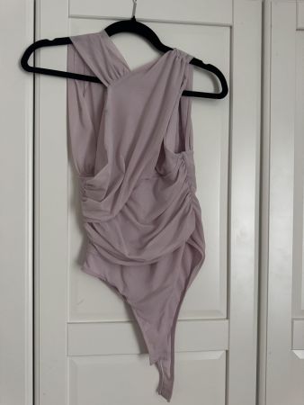 ZARA Mesh-Body flieder drapiert, Gr. M