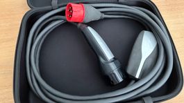 Tesla Ladekabel 11kw