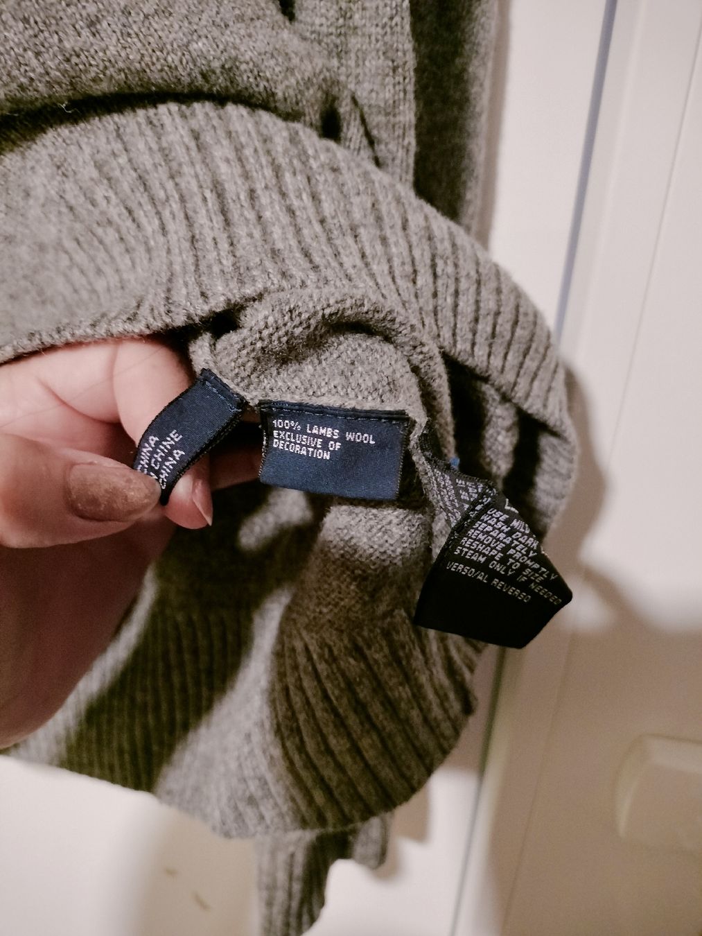 Tommy Hilfiger Pullover & Sweatshirts: Tommy Hilfiger pullover Lambswool Lammwolle Wolle gr L – Gebraucht aus Gordevio von LadyTicino 7