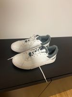 On Cloud Roger Schuhe weiss/grau Grösse 45 UK 10.5
