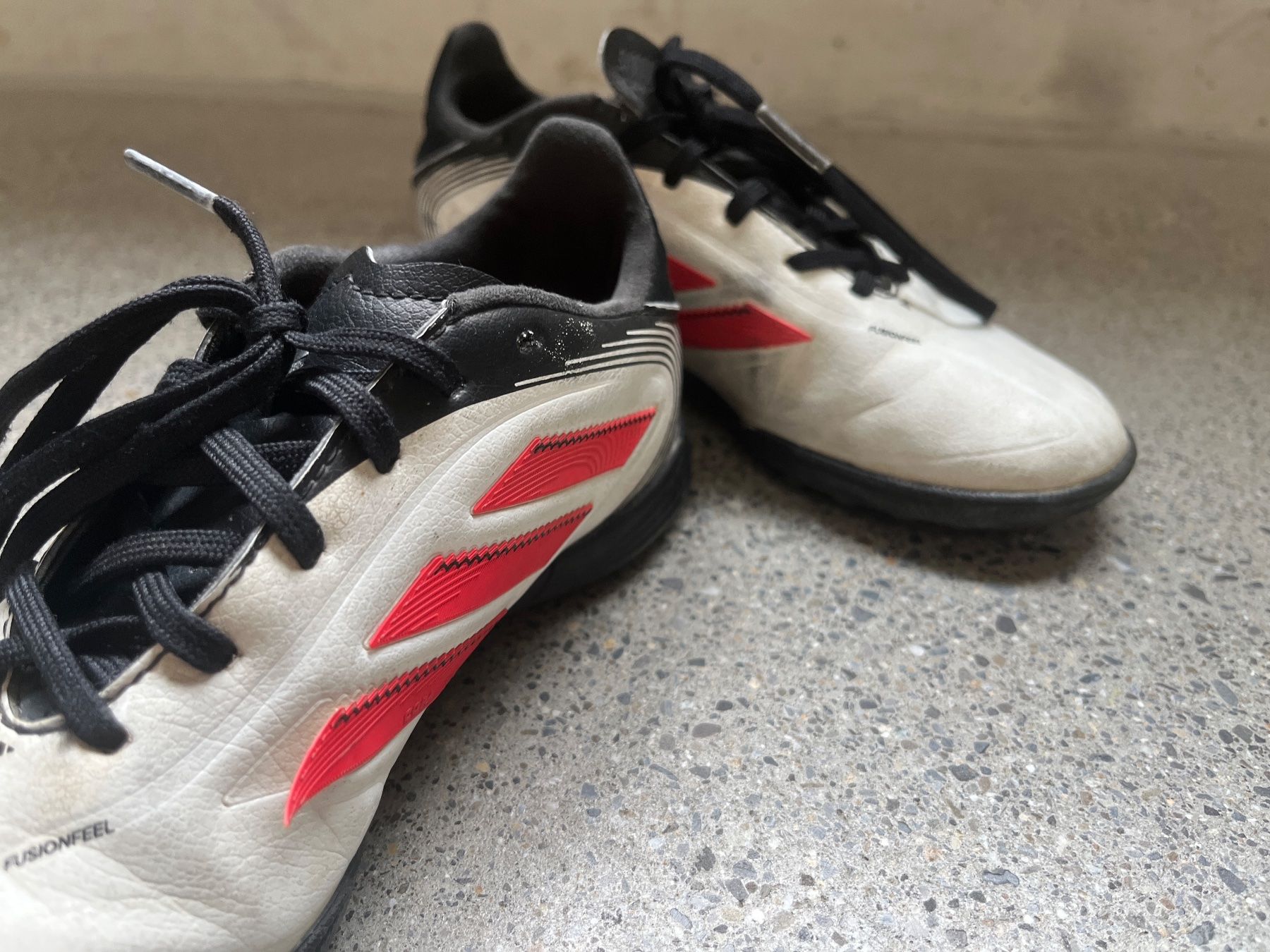 Scarpe da uomo: Fussballschuhe – Usato da Zürich venduto da laelza 1