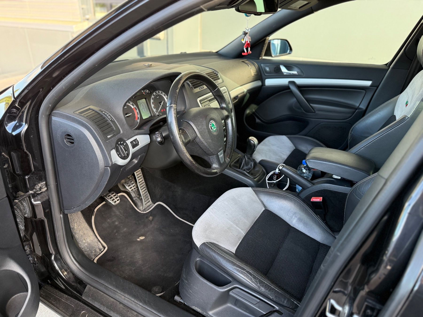 Skoda Automobili: Skoda Octavia 2.0 TDI RS – Usato da Reiden venduto da Off-Road-01 6