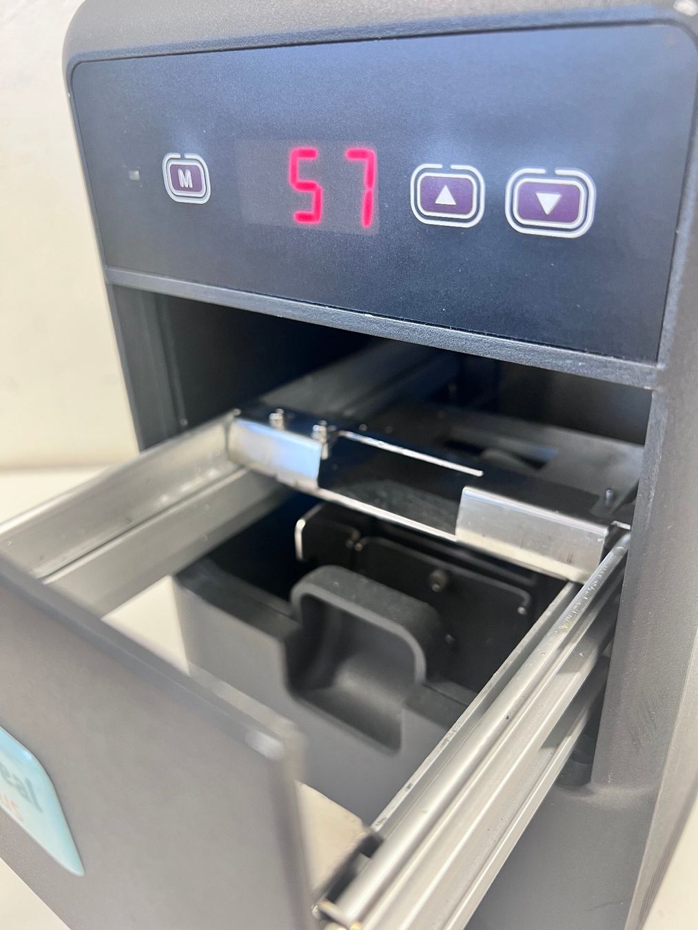 Accessori da laboratorio: HTA HT121TS Variable Temperature thermal Sealer – Usato da Niederdorf venduto da LeptonAG_Labor 3