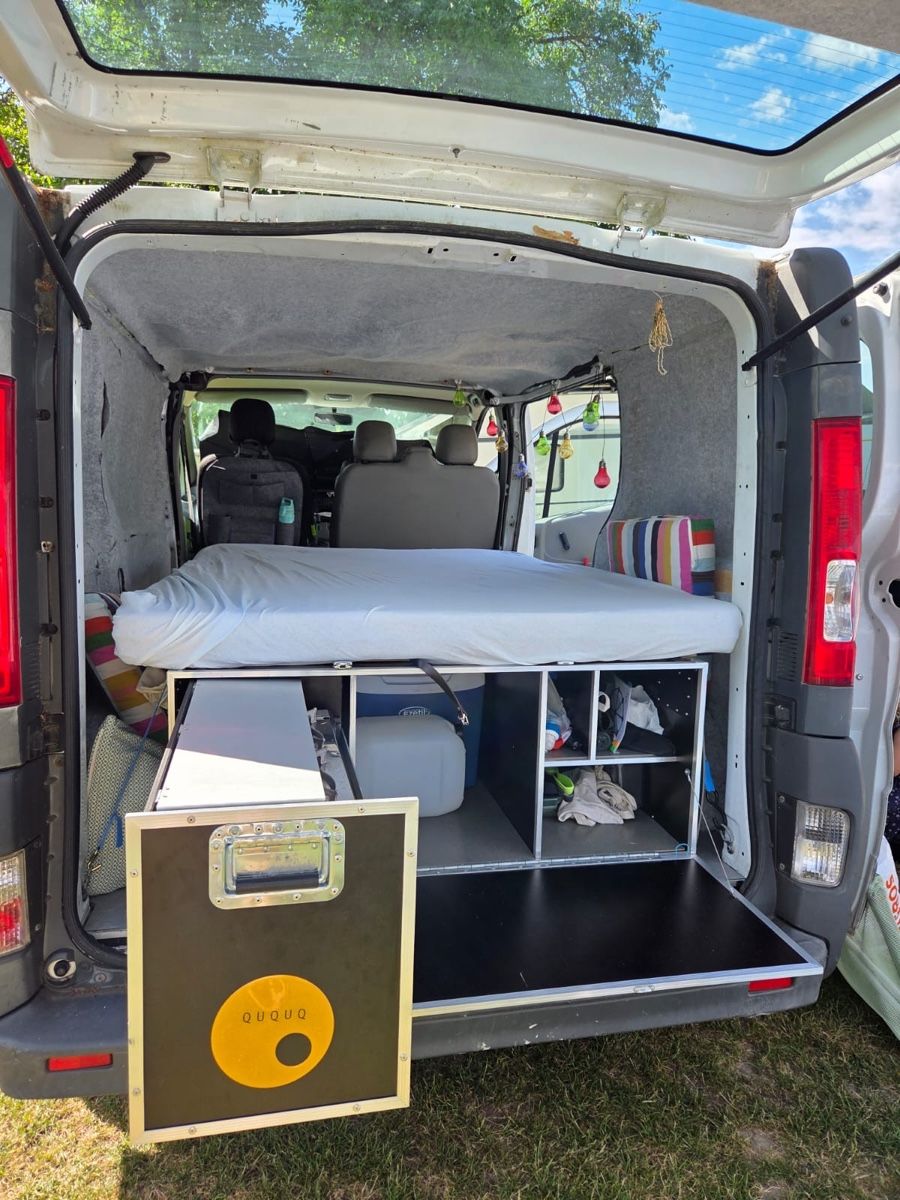 Renault Camping Fahrzeuge: Campervan Renault – Gebraucht aus Winterthur von werdelua 2