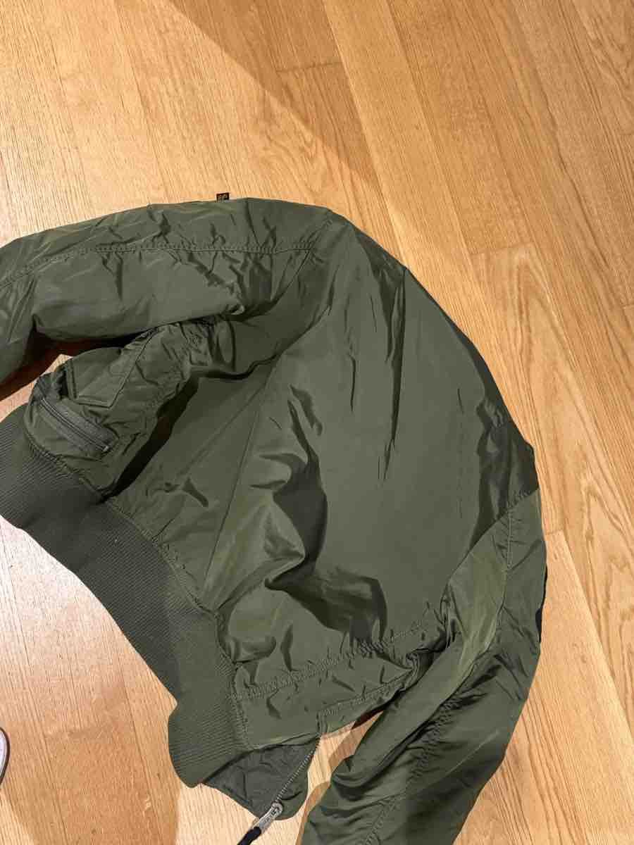 Alpha Industries Giacche: Alpha Industries Bomber Jacket Olive Green Size M – Nuovo (secondo la descrizione) da Rümlang venduto da Fox_19 6