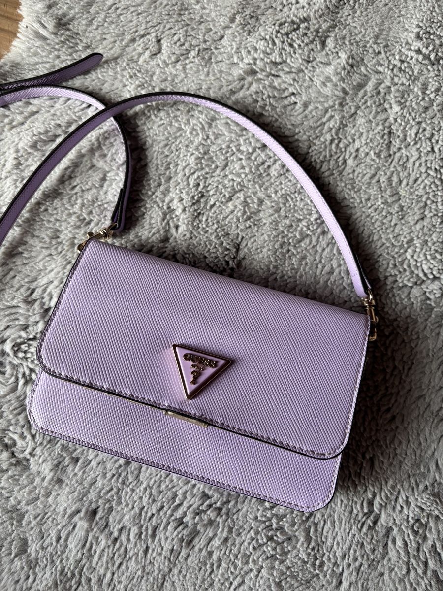 Guess Borse da donna: Sac Guess – Nuovo (secondo la descrizione) da Granges VS venduto da Oliviaaaaaa