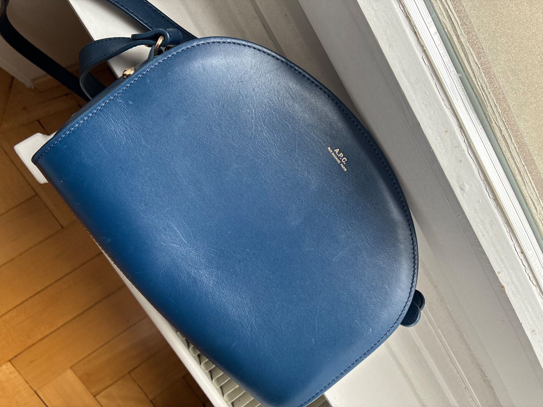 Borse da donna: Apc Tasche – Usato da Fribourg venduto da waves55 4