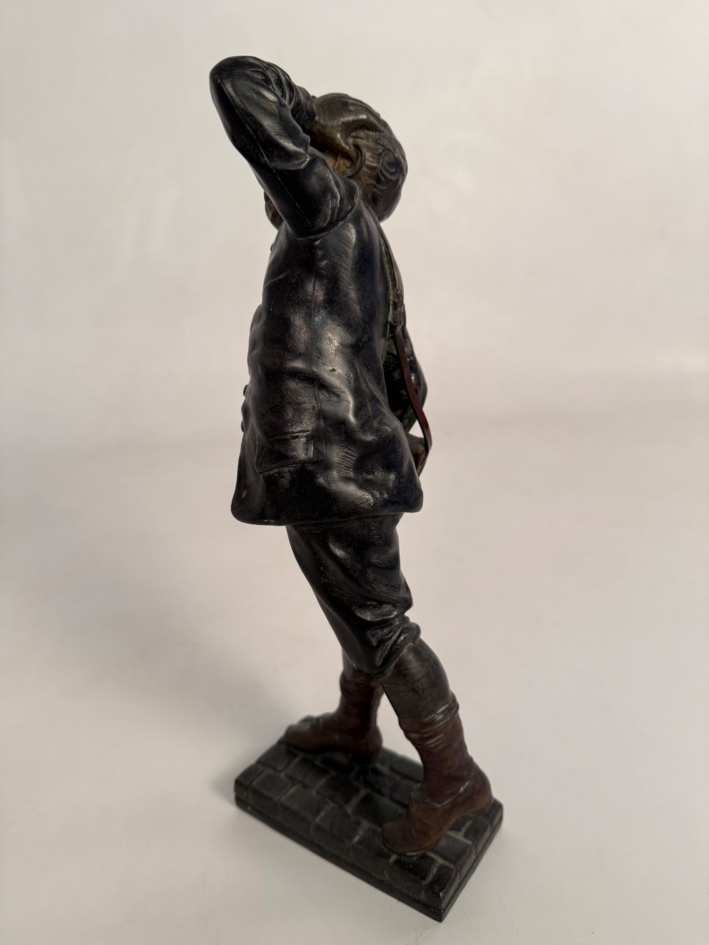 Statuette: Antike signierte Figur E. Bouret auf Marmorsockel – Usato da Itingen venduto da uhu777 5