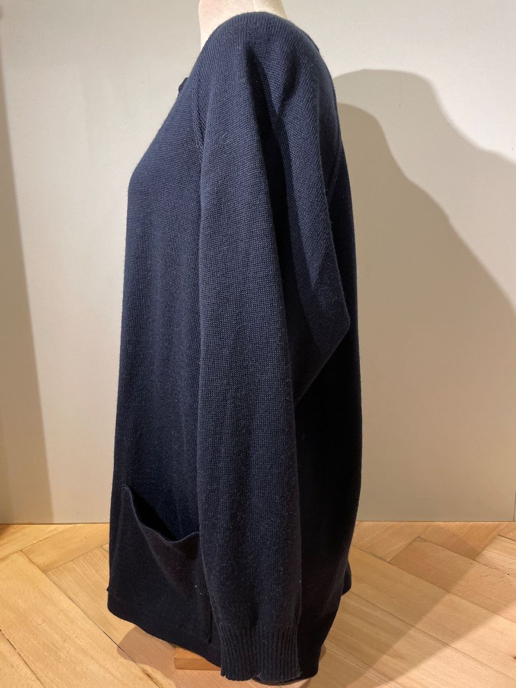 Giacche: Navy ASPA Ladystrick Strickjacke Gr. 44 mit Schurwolle – Usato da Frasnacht venduto da GracyStore 1