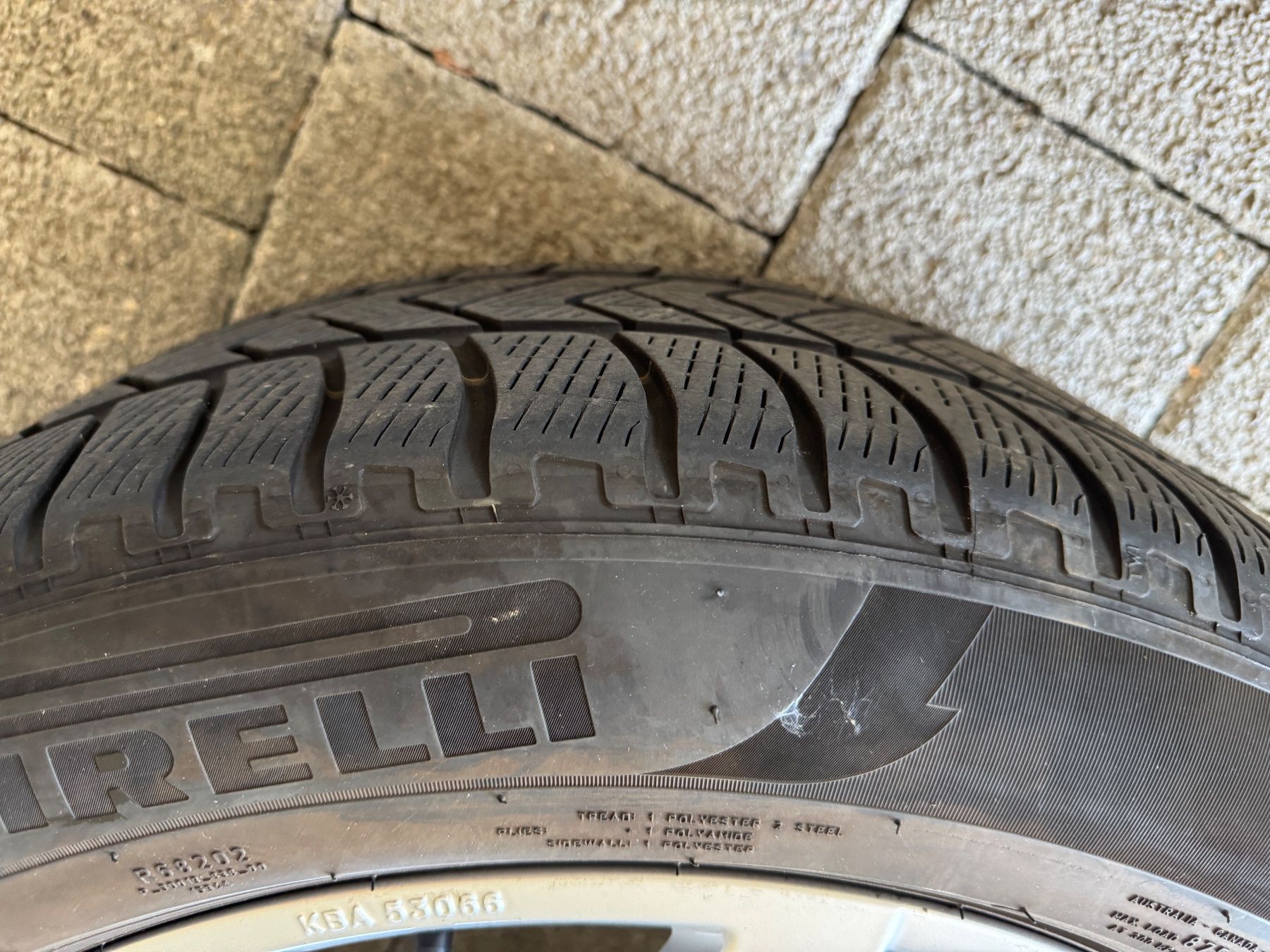 Volkswagen Pneumatici & Ruote complete: VW ID.4 GTX / Audi E-Tron Q4  Winteräder – Usato da Oftringen venduto da Monie4life 3