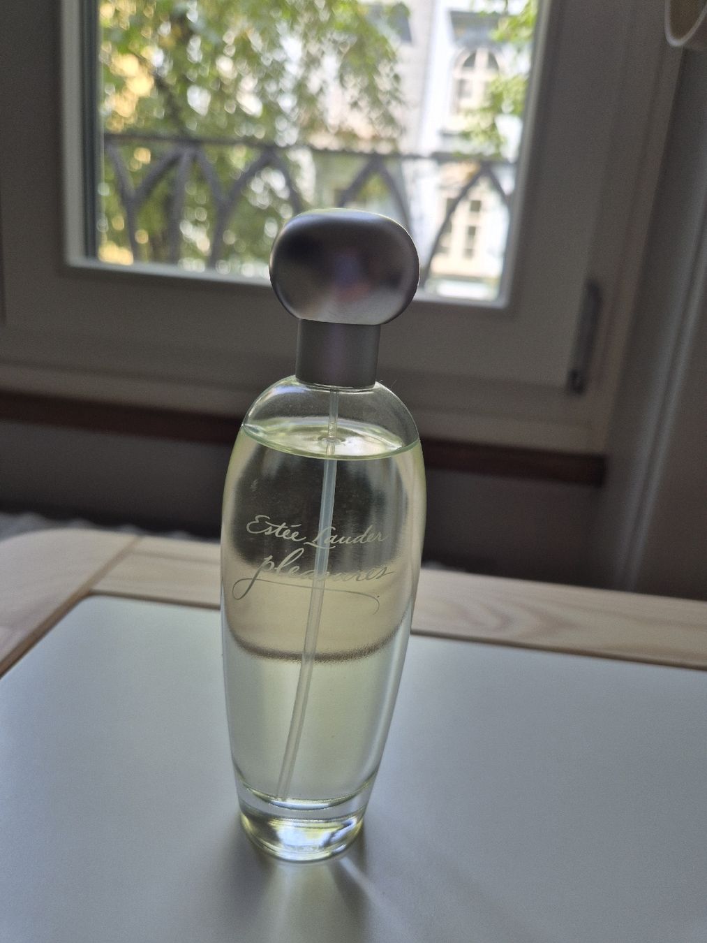 Estée Lauder Parfum & Eau de Toilette: Estée Lauder Parfum 100ml – Gebraucht aus Basel von lilifee86 1