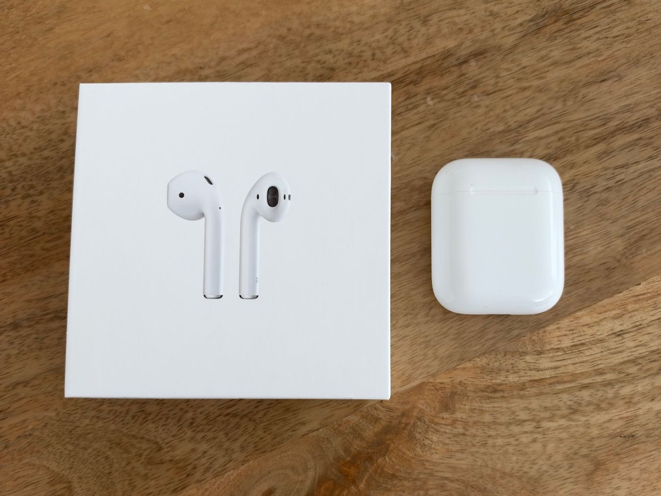 Apple Kopfhörer: AirPods 2nd Generation mit Ladecase – Gebraucht aus Hochdorf von Stadi91