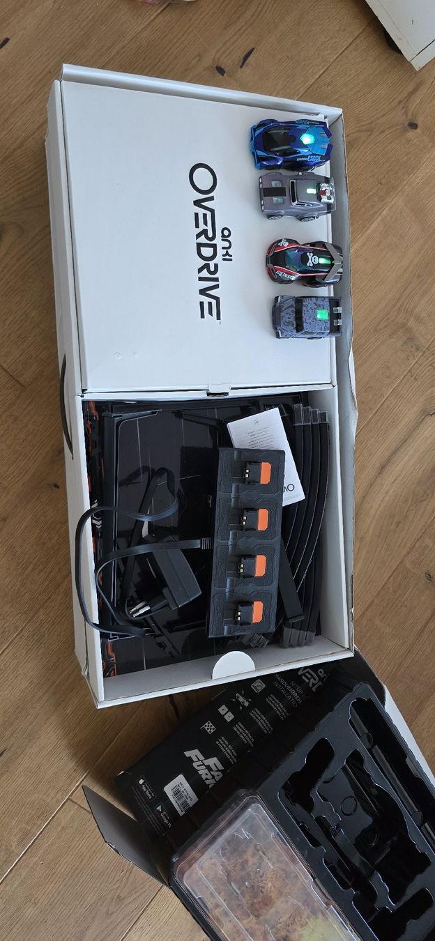 Anki Rennbahnen: anki overdrive rennbahn mit 4 autos – Gebraucht aus Widen von Michik87 2