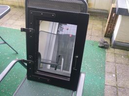 alter Fenster Laden mit Spiegel