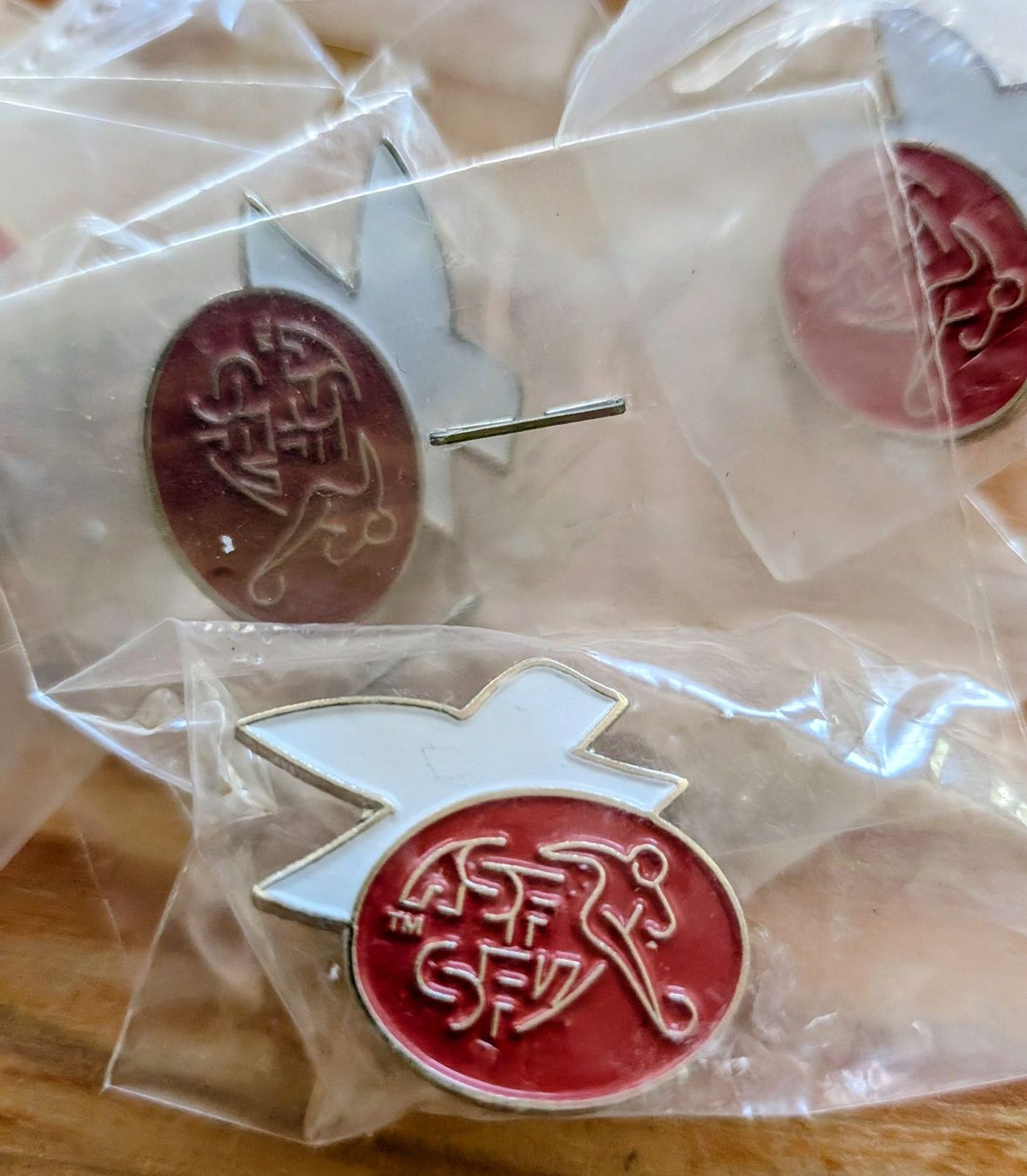 Plaquettes & Badges: Pin SVF, 2 Sujets – D'occasion à Winterthur par kbd20-5 1