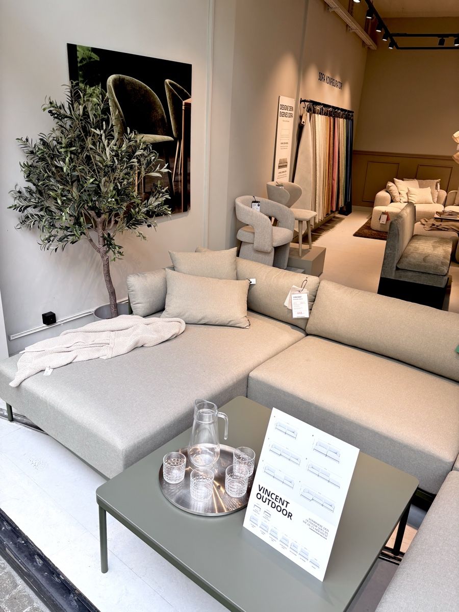 Sofas: Vincent Outdoor Sofa – Neu (gemäss Beschreibung) aus Basel von bas_9hb7 1