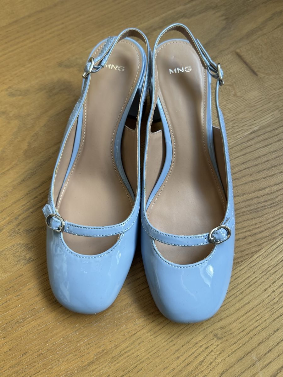 Mango Damenschuhe: Slingpumps, hellblau, Gr. 38 (MANGO) – Gebraucht aus Basel von Nadine_Lorena 1