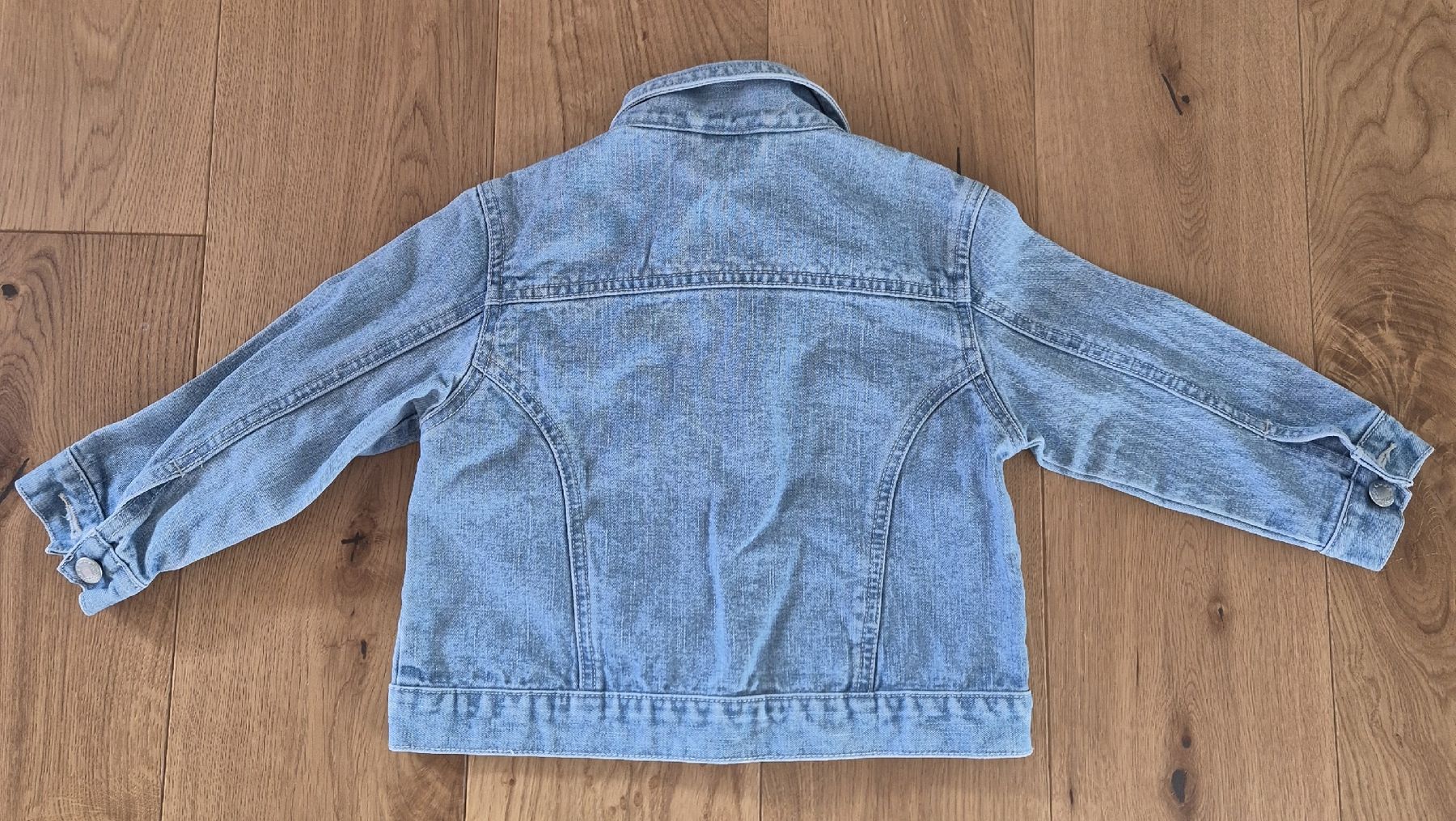 Giacche & Cappotti: Jeansjacke Campus mit Perlen hellblau Grösse 92 – Nuovo (secondo la descrizione) da Winterthur venduto da Gizmo2026 2
