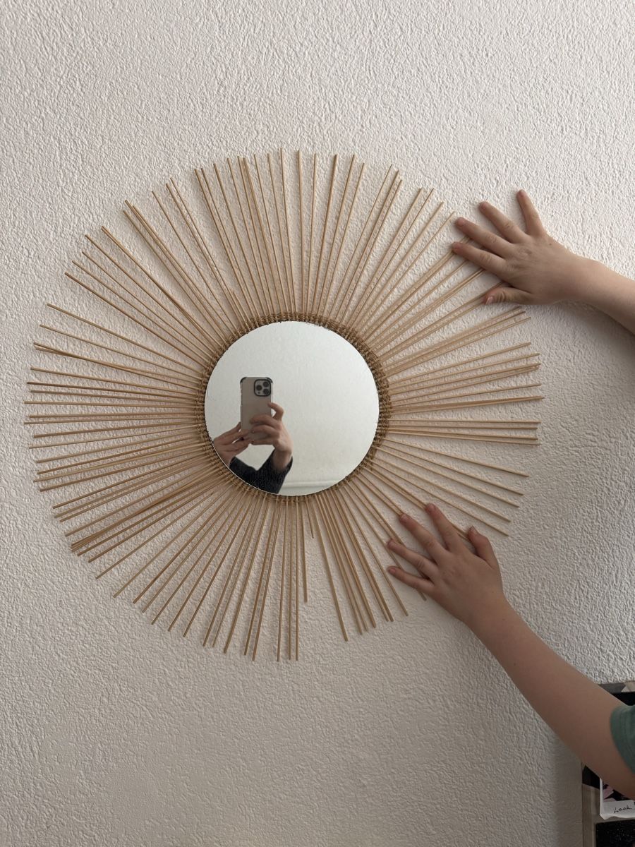 Tutte le decorazioni: Boho Chic Sunburst Mirror – Usato da Zürich venduto da Vma_reuse