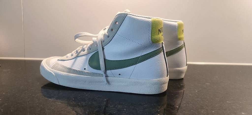 Chaussures hommes: Nike Blazer Mid '77, White / Oil | 39 – D'occasion à Schaffhausen par wanno 1
