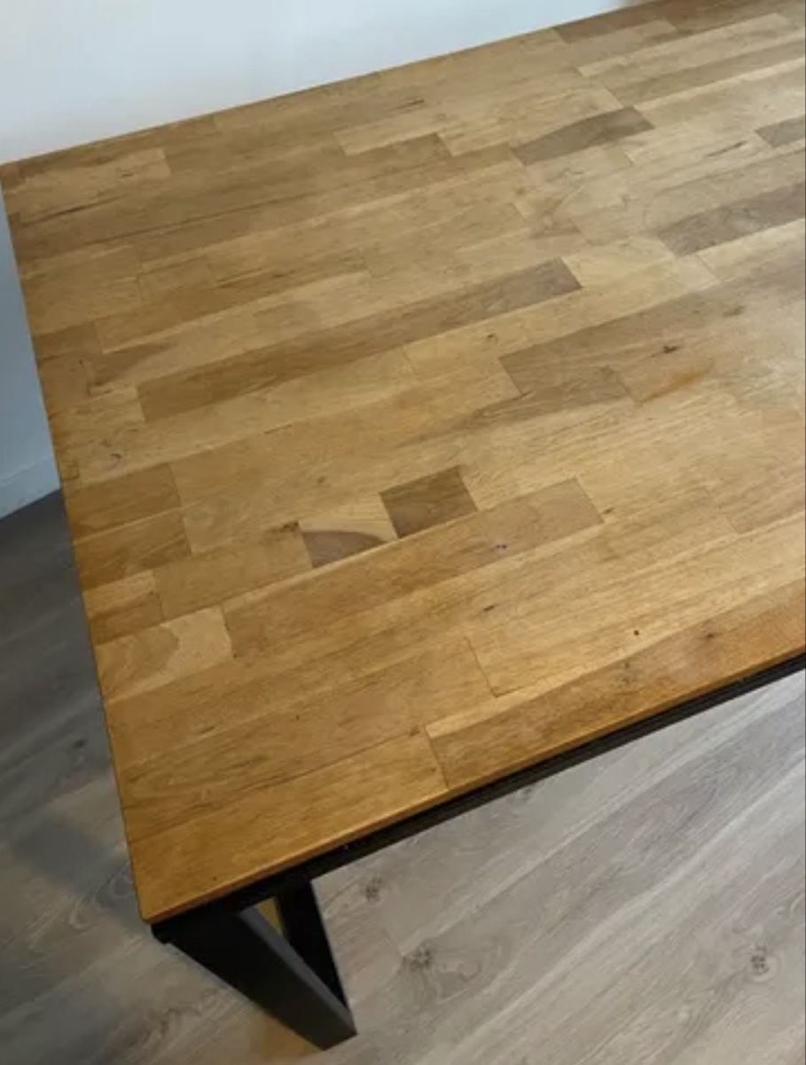 Tavoli: Table 4-6 people, solid oak and steel, 140cm – Usato da Basel venduto da dc.lucile 1
