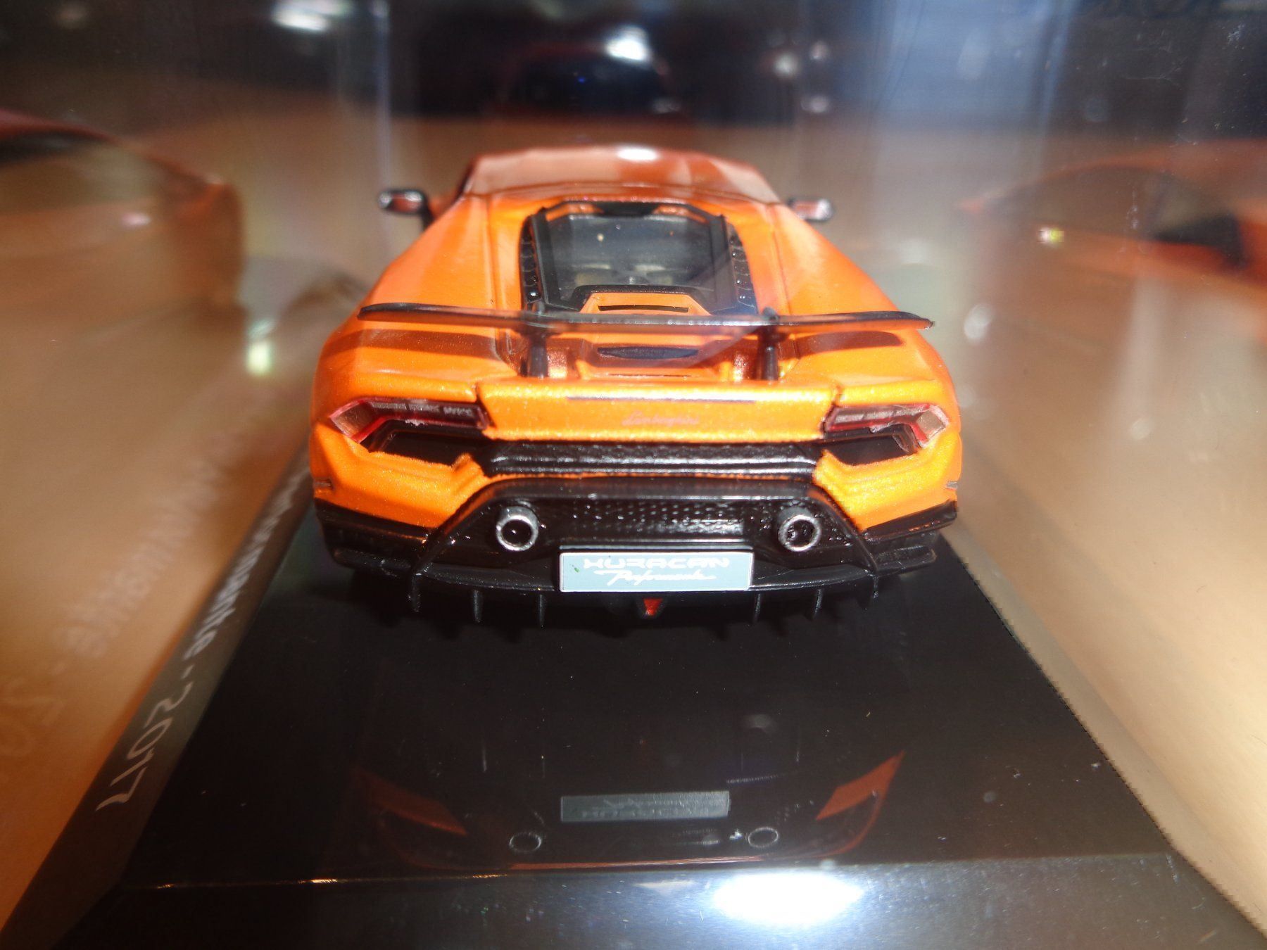 Lamborghini Voitures modèles: Altaya 1:43 Lamborghini Huracán – Neuf avec emballage d'origine à Reconvilier par rallycar 3