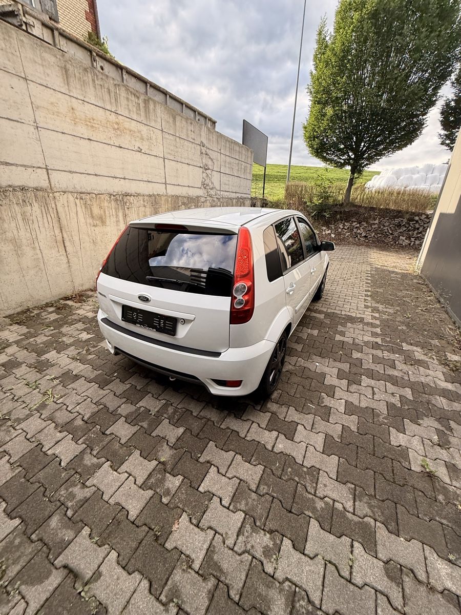 Ford Automobili: Ford fiesta 1.4 – Usato da Bischofszell venduto da McLuca81 4