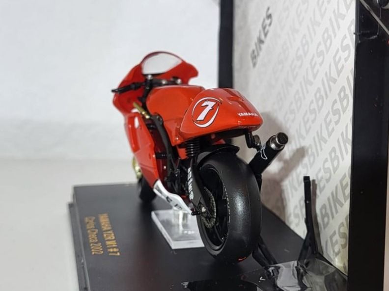 Kit di modellismo & Modellini statici: Jamaha YZR M1 – Usato da Bottenwil venduto da Toyscout 7