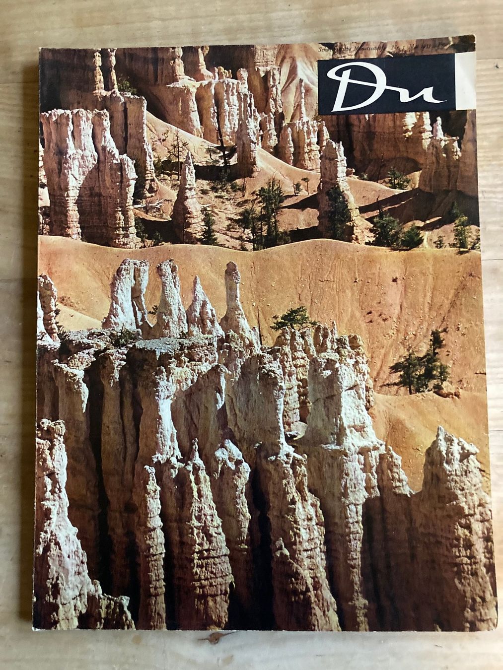 Zeitschriften & Magazine: Du (Mai 1955 - USA) – Gebraucht aus Richterswil von Nathan_adler